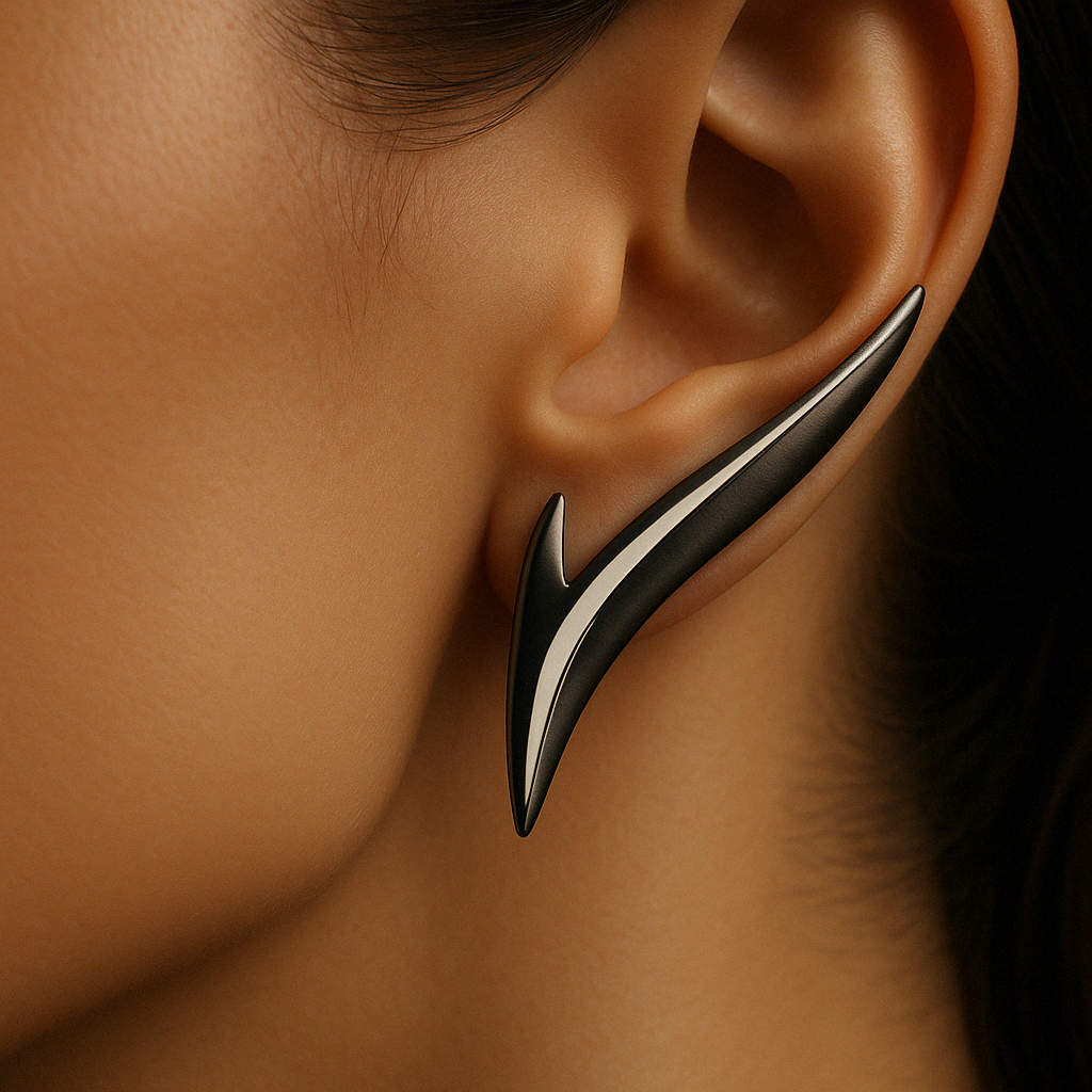 Winged Contour Cuff
